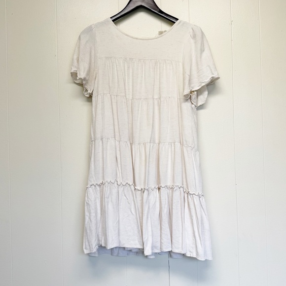 Love Riche Dresses & Skirts - LOVERICHE Boho Ruffled Tiered Dress Oatmeal Short Sleeves Medium